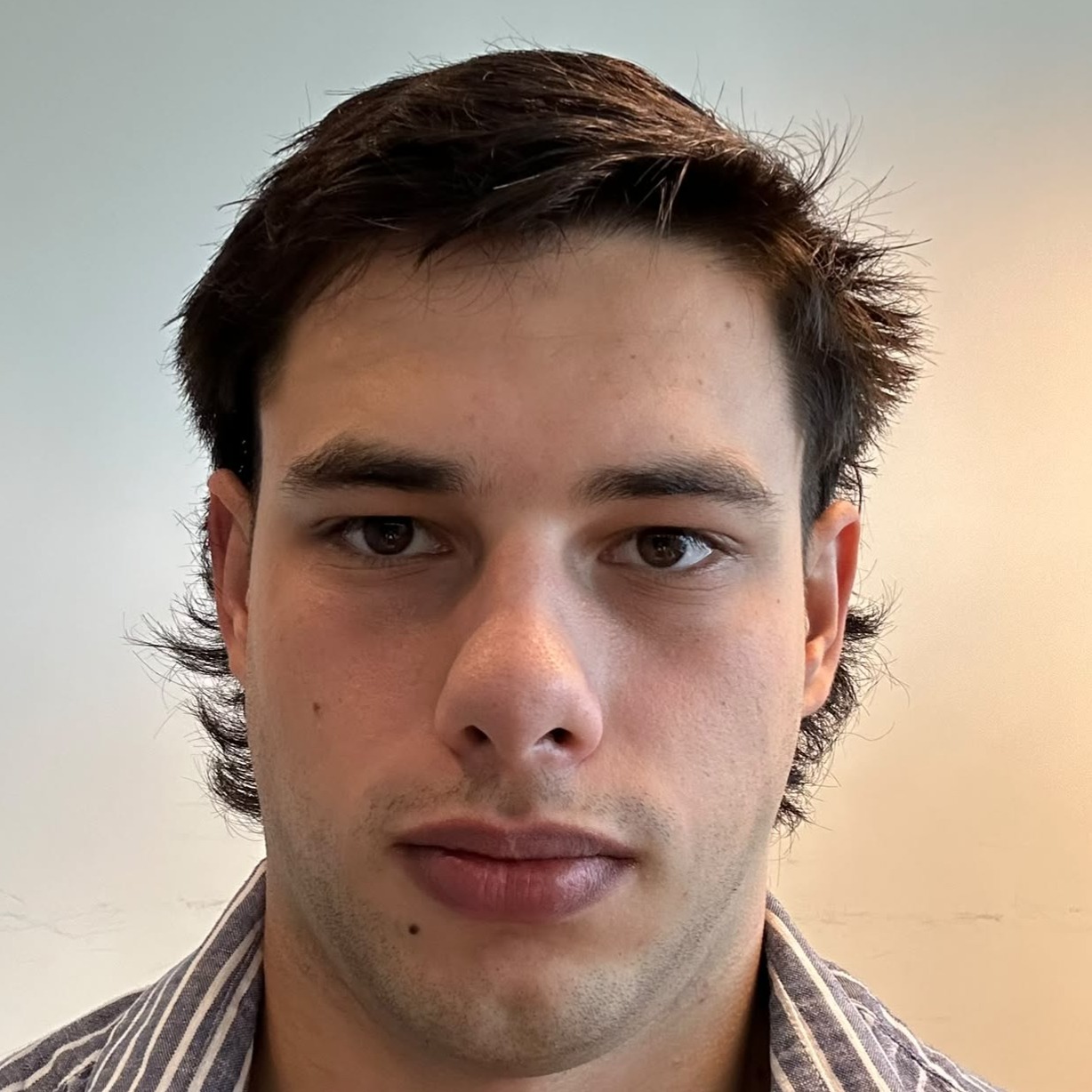 Lautaro Charabaruk